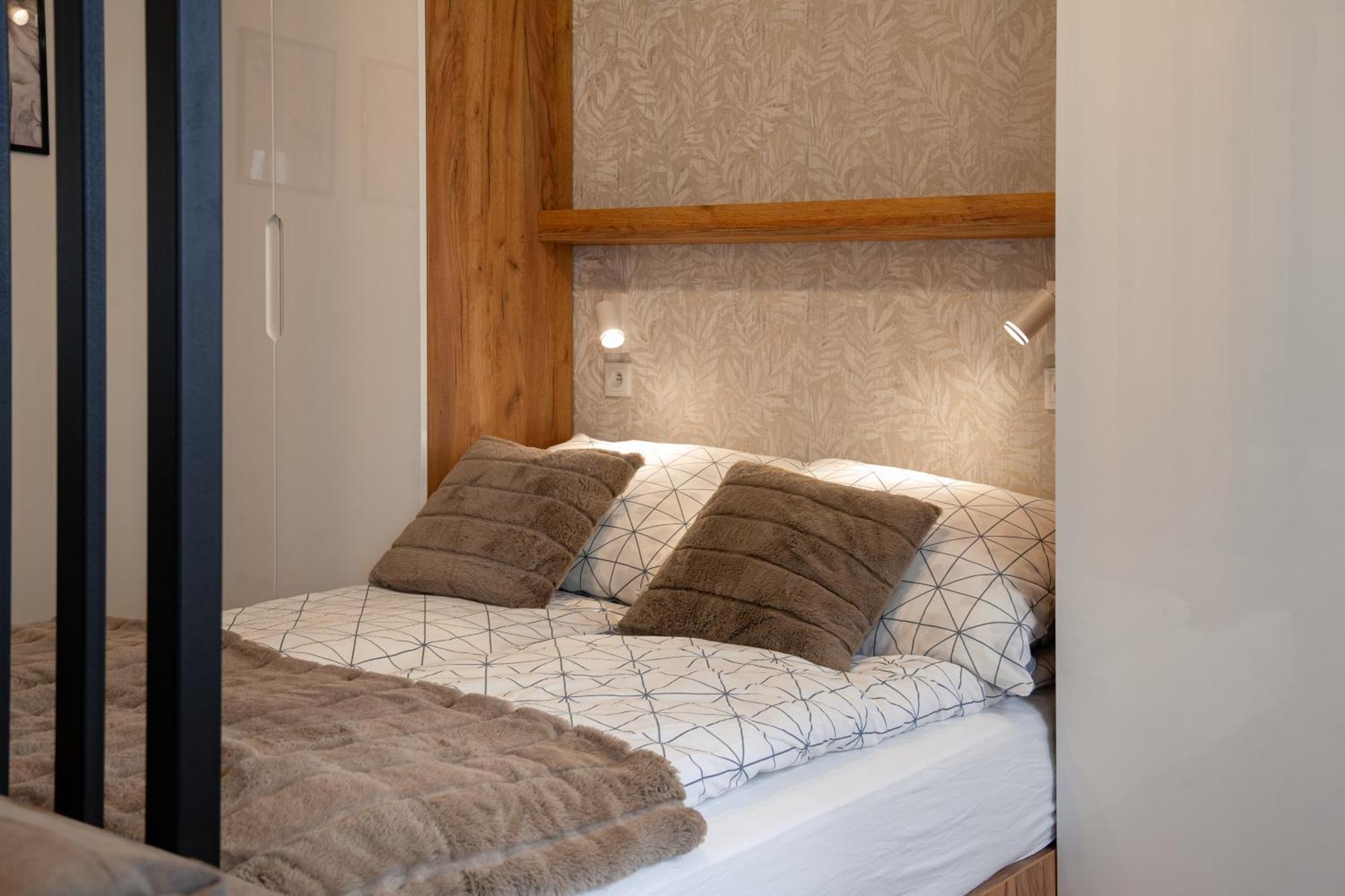 Ekskluzywny Apartament + Garaz 크라쿠프 외부 사진