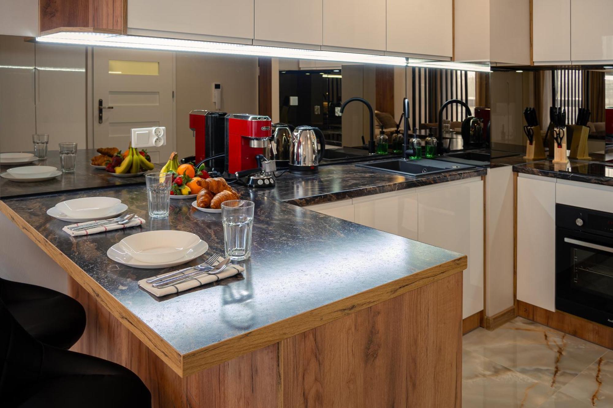 Ekskluzywny Apartament + Garaz 크라쿠프 외부 사진